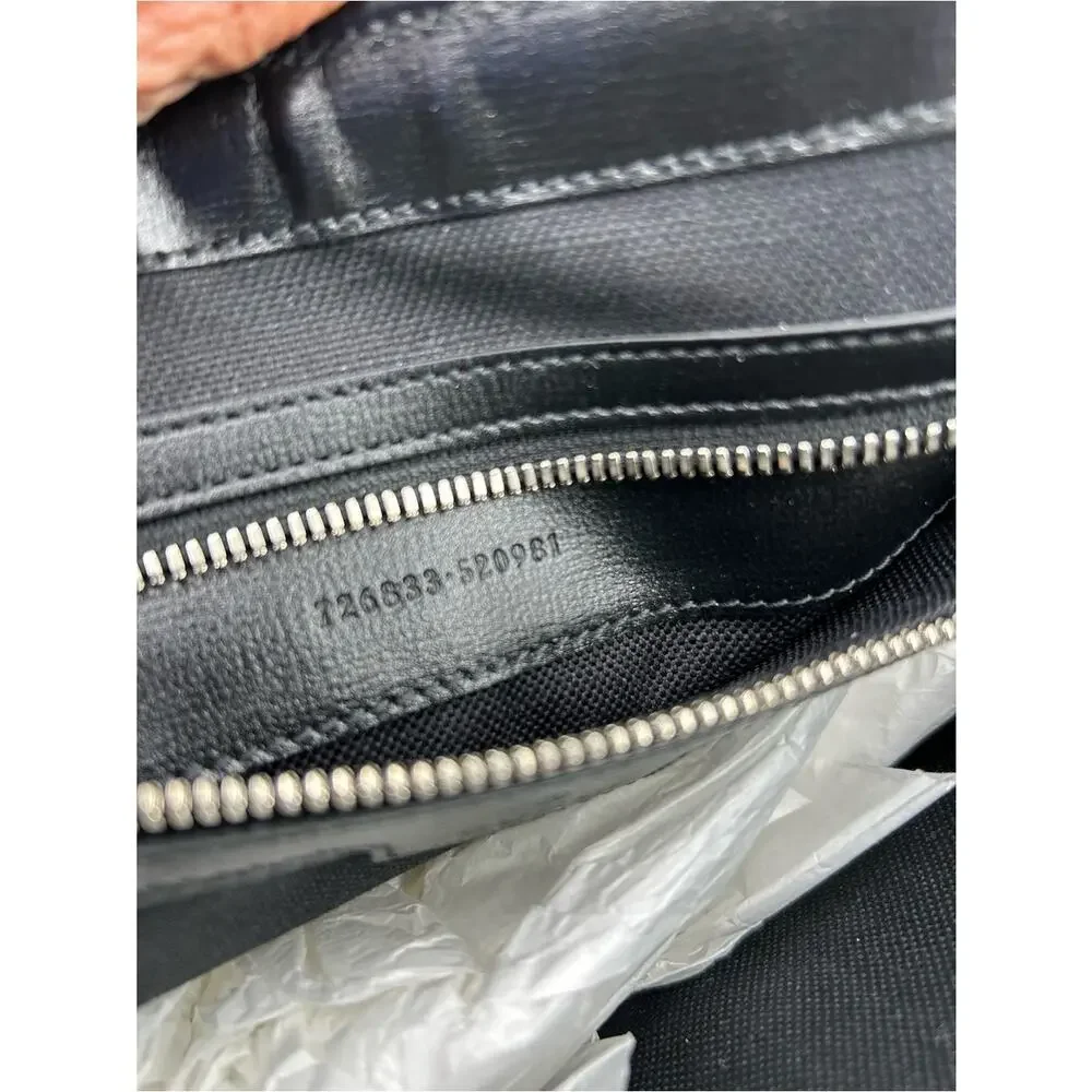 Gucci Black GG Monogram Messenger Crossbody Bag detachable strap made in Italy